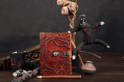 Halloween hocus pocus book of spells decorations indoor best halloween for Gifts-image