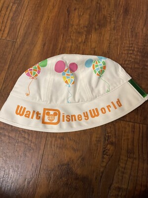 Walt Disney World bucket hat with built-in visor-image