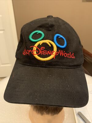 Vintage Walt Disney World Embroidered Logo Black Strap-Back Hat 1980-1990s-image