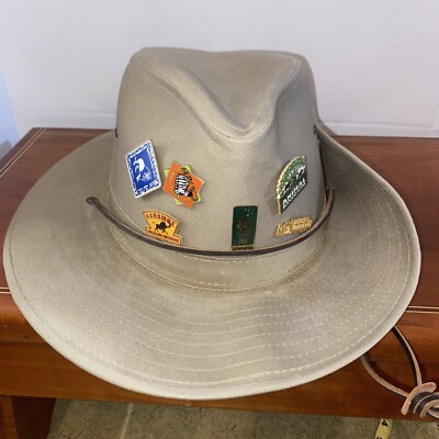 Walt Disney World Snap Safari Hat with 5 Wilderness Lodge Pins Khaki Adult Lg-image