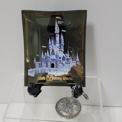 Vintage Walt Disney World Magic Kingdom Souvenirs, Keychain And Trinket Tray-image