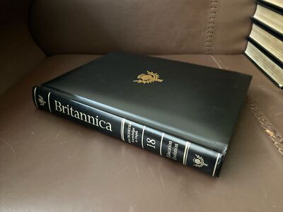 Britannica Macropaedia Knowledge In Depth Vol 18. Education Evolution Leather/HC-image